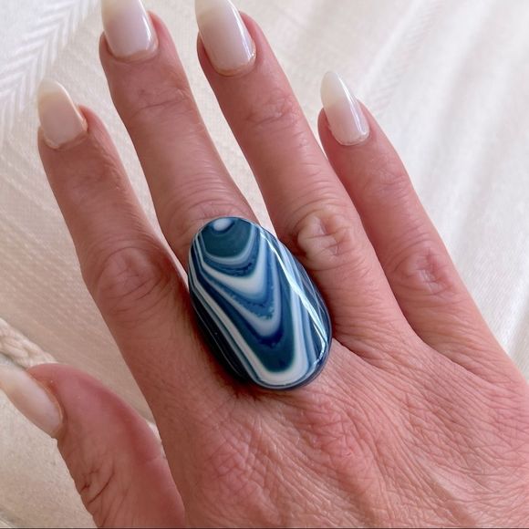 Natural Semi-Precious Stone Ring - Picture 2 of 7